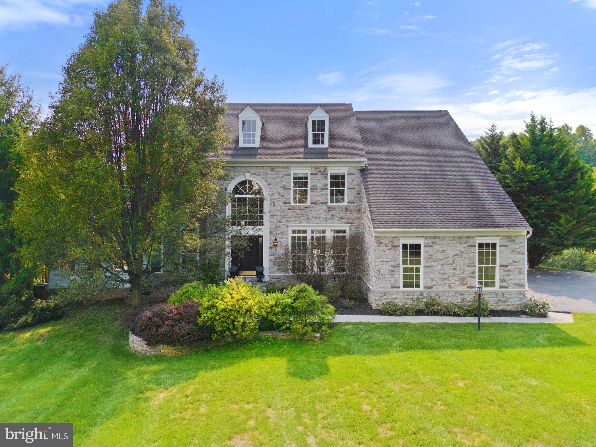 39054 OLD STAGE PLACE