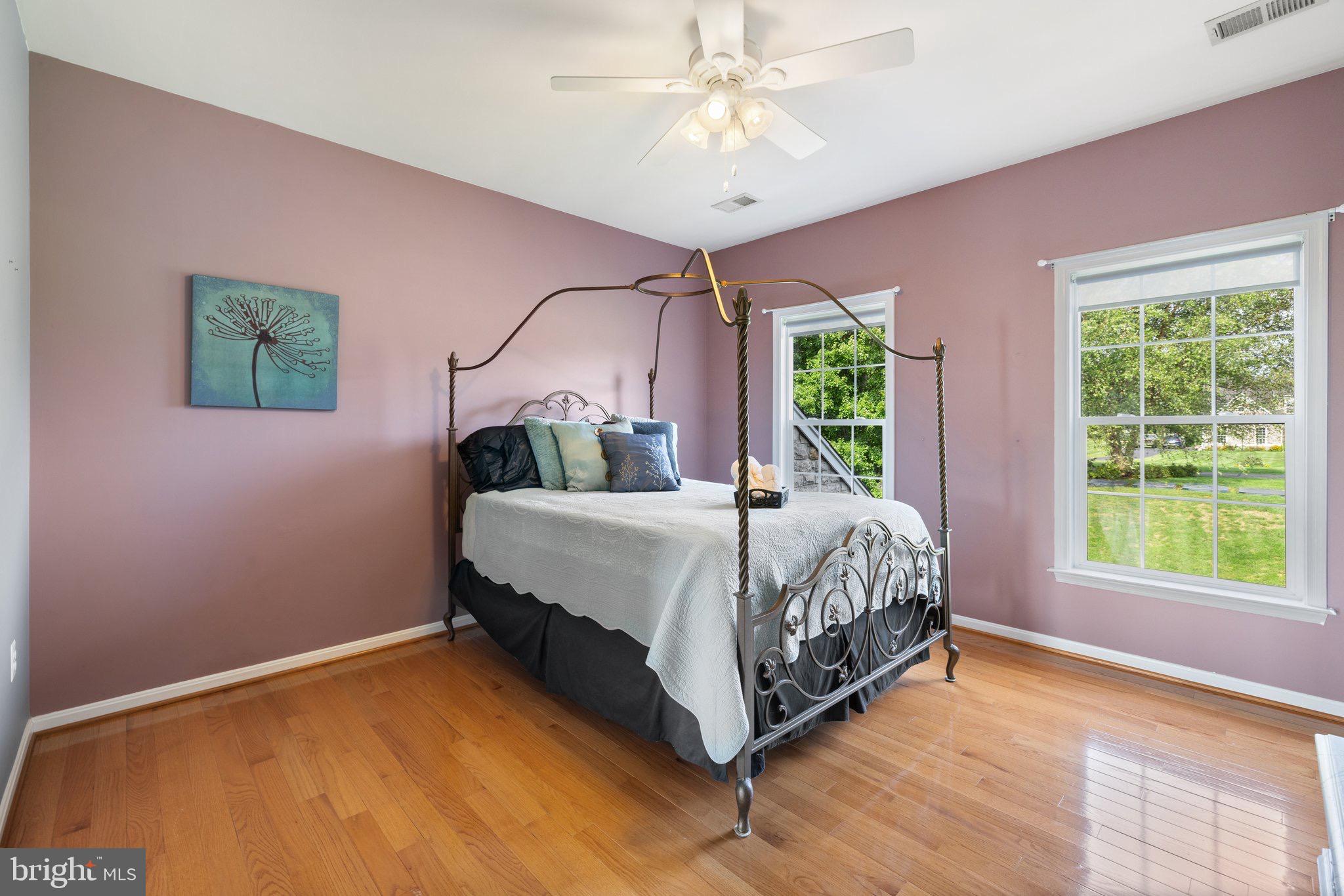 39054 OLD STAGE PLACE