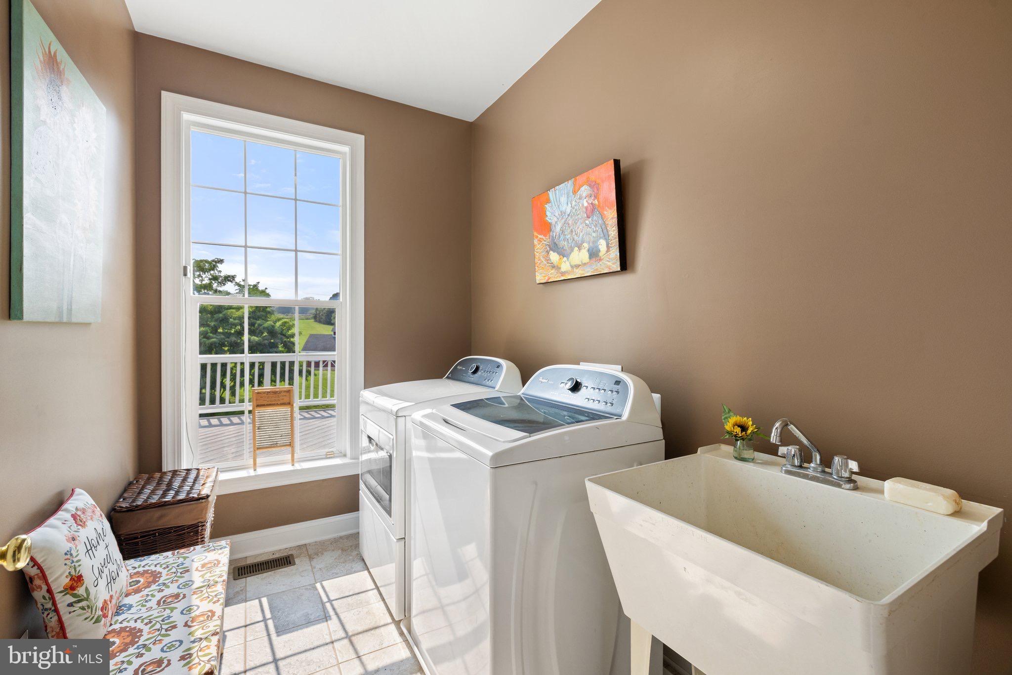 39054 OLD STAGE PLACE