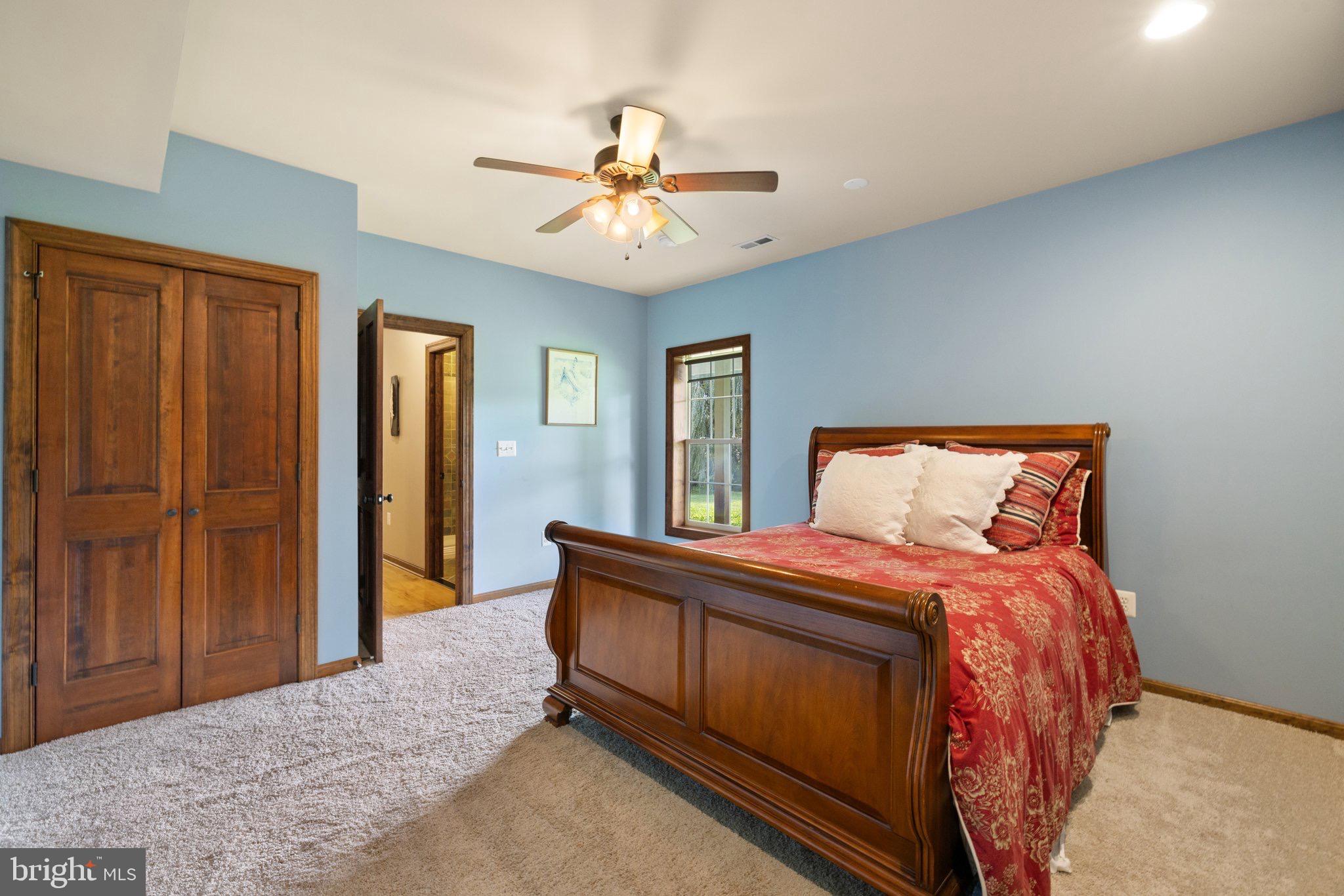 39054 OLD STAGE PLACE