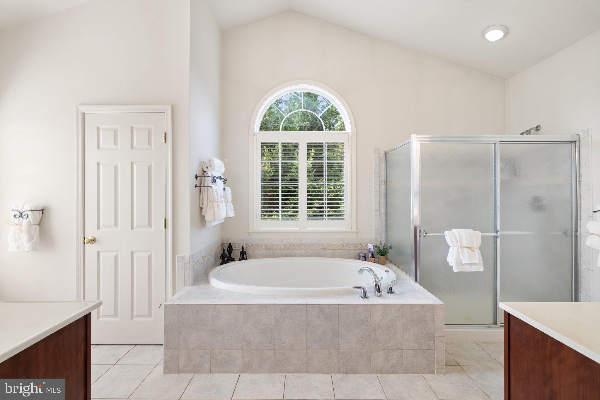 39054 OLD STAGE PLACE