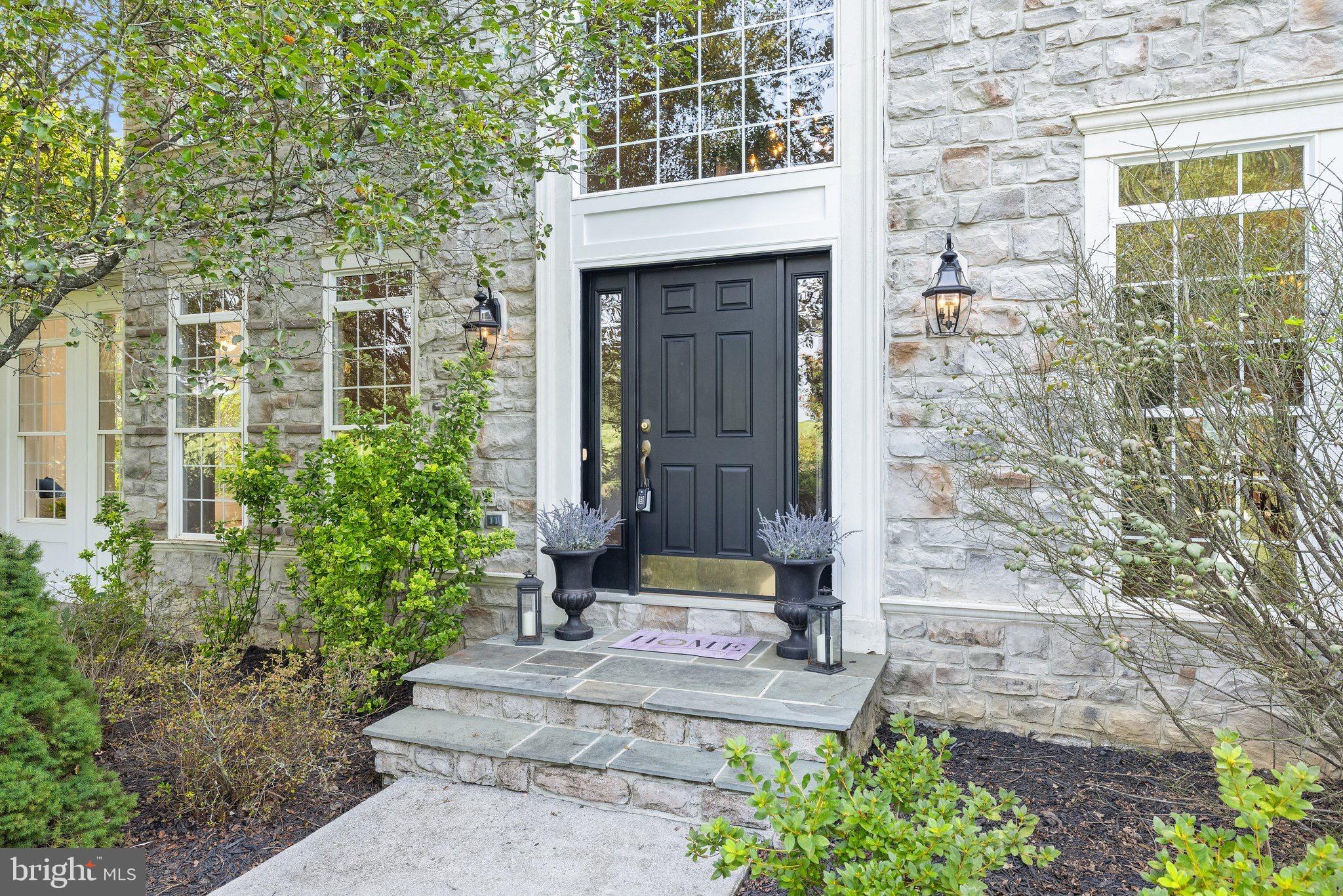 39054 OLD STAGE PLACE