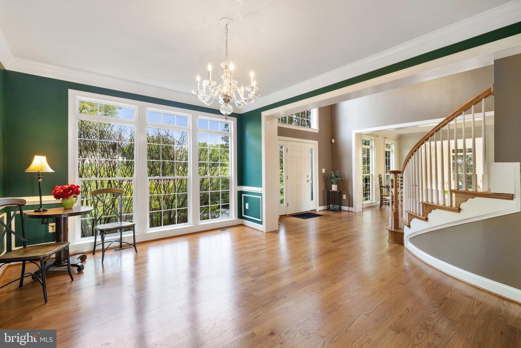 39054 OLD STAGE PLACE