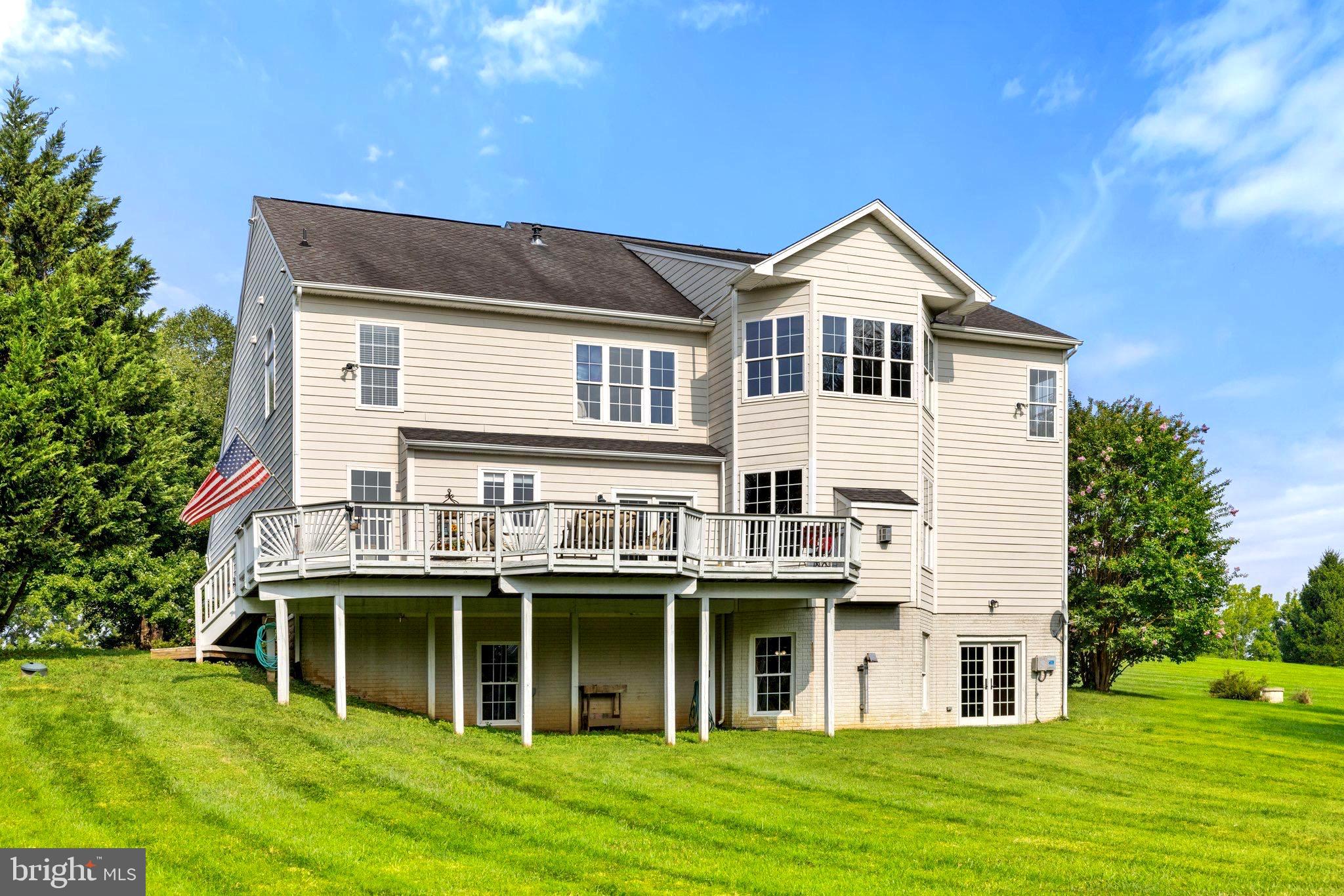 39054 OLD STAGE PLACE