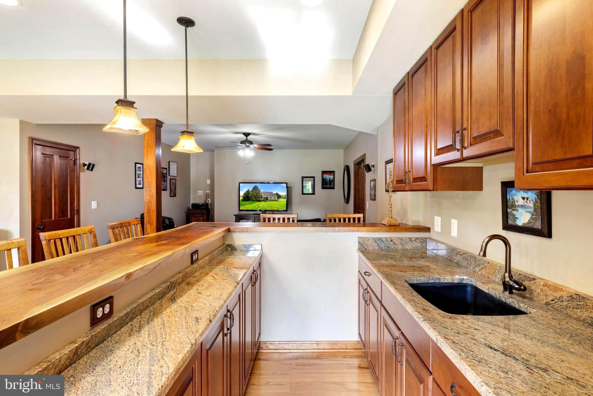 39054 OLD STAGE PLACE