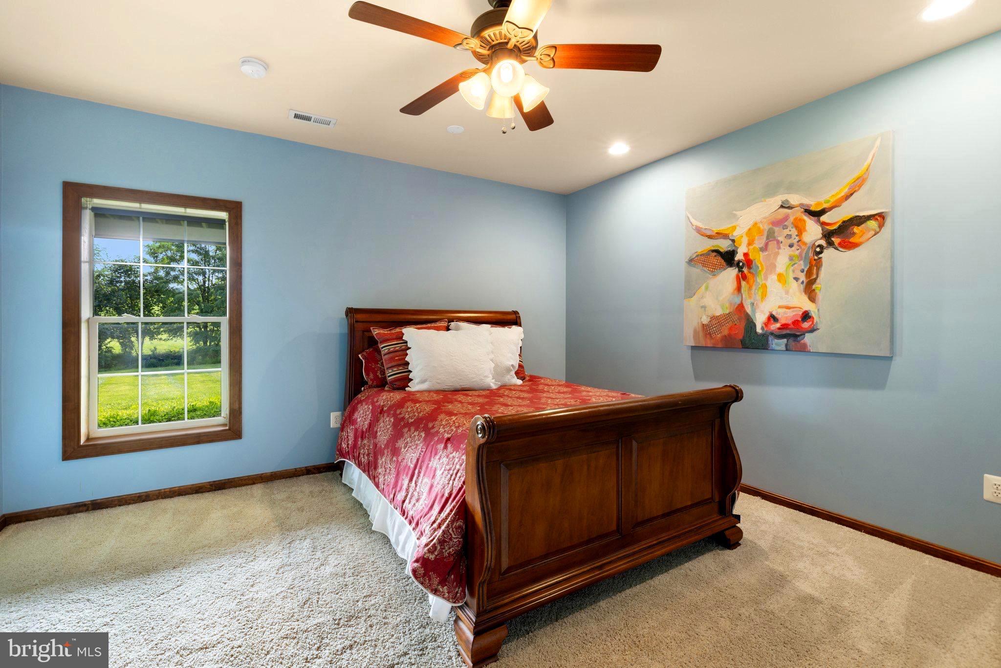 39054 OLD STAGE PLACE