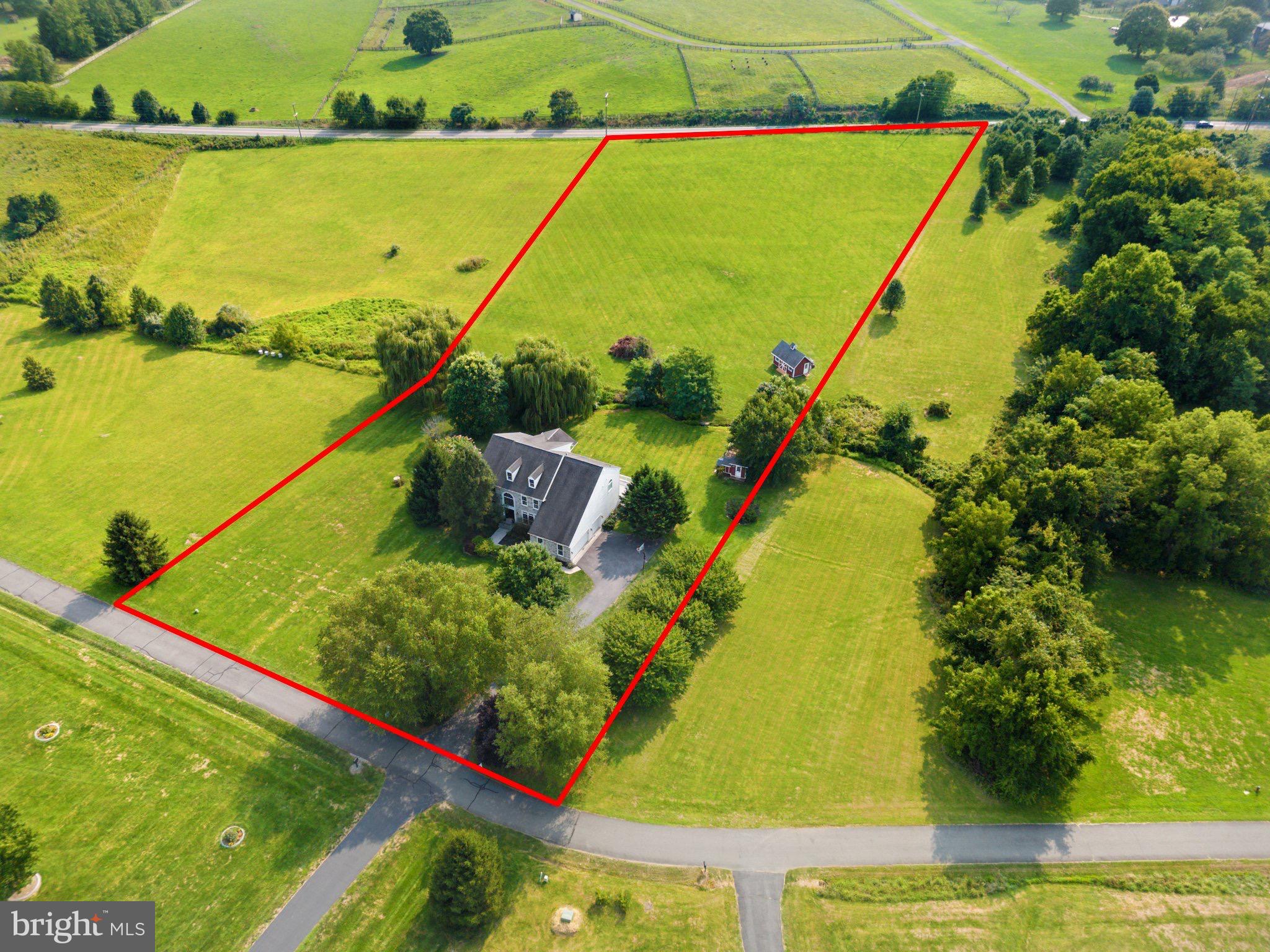 39054 OLD STAGE PLACE