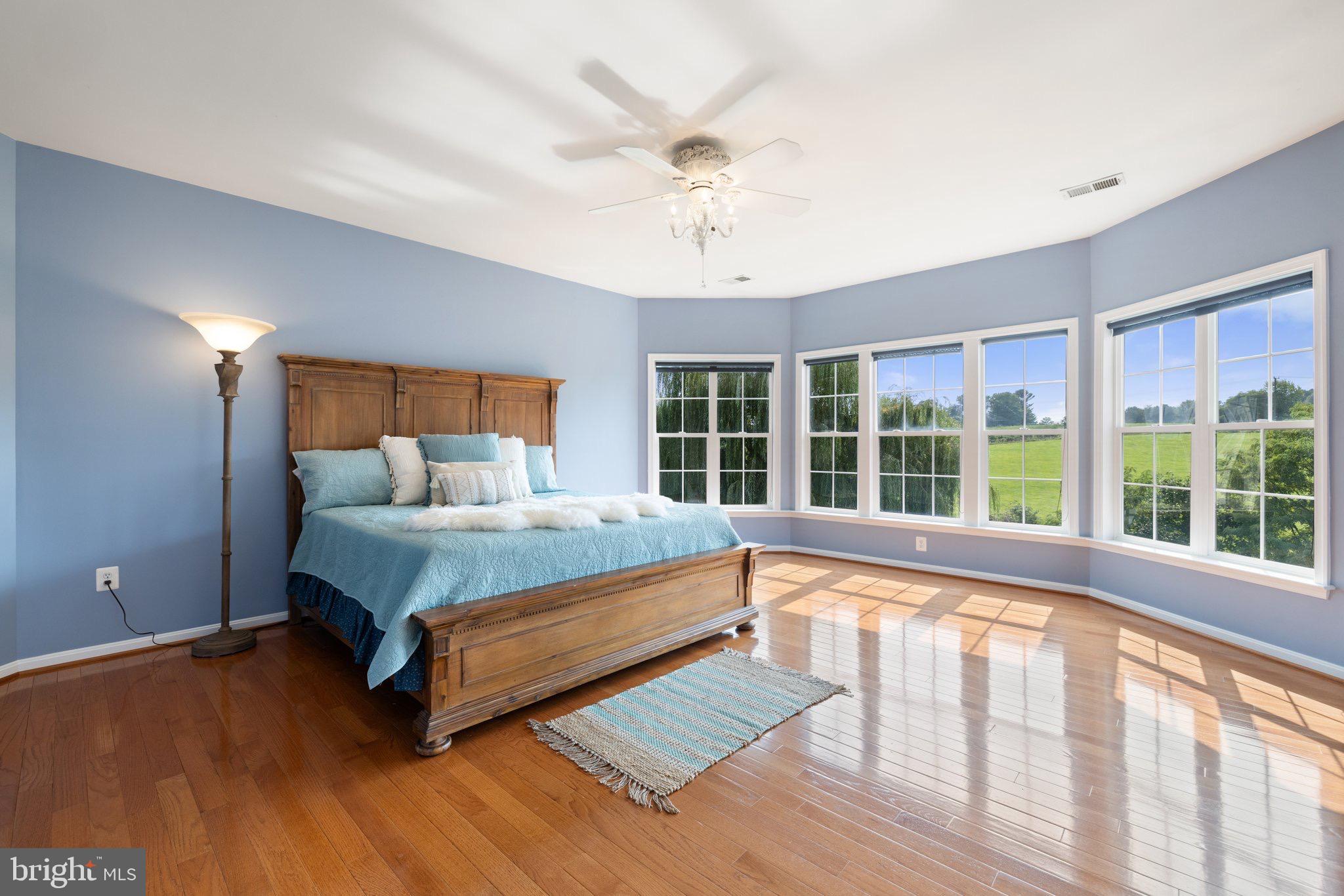 39054 OLD STAGE PLACE