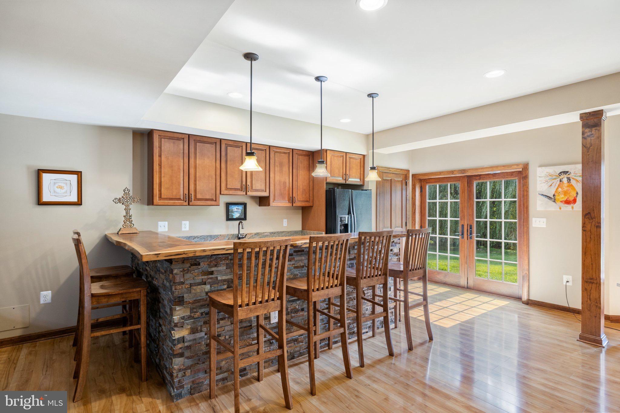 39054 OLD STAGE PLACE