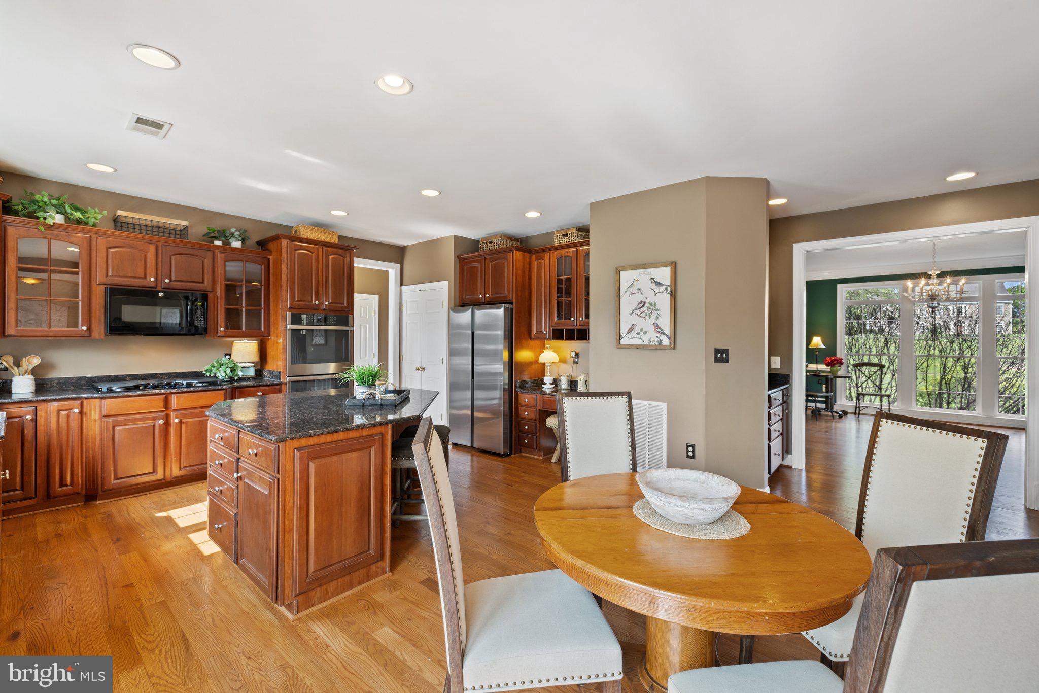 39054 OLD STAGE PLACE