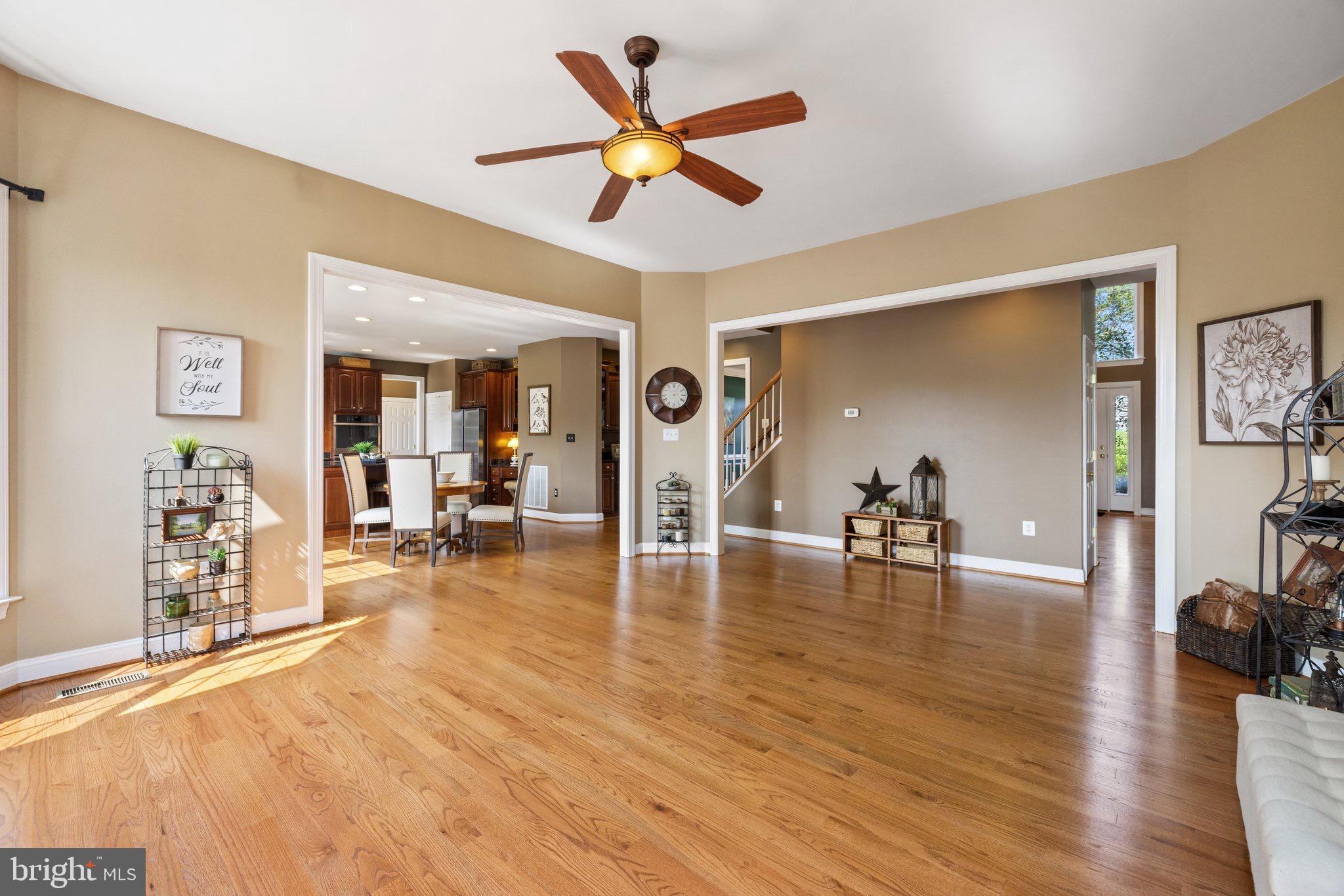 39054 OLD STAGE PLACE