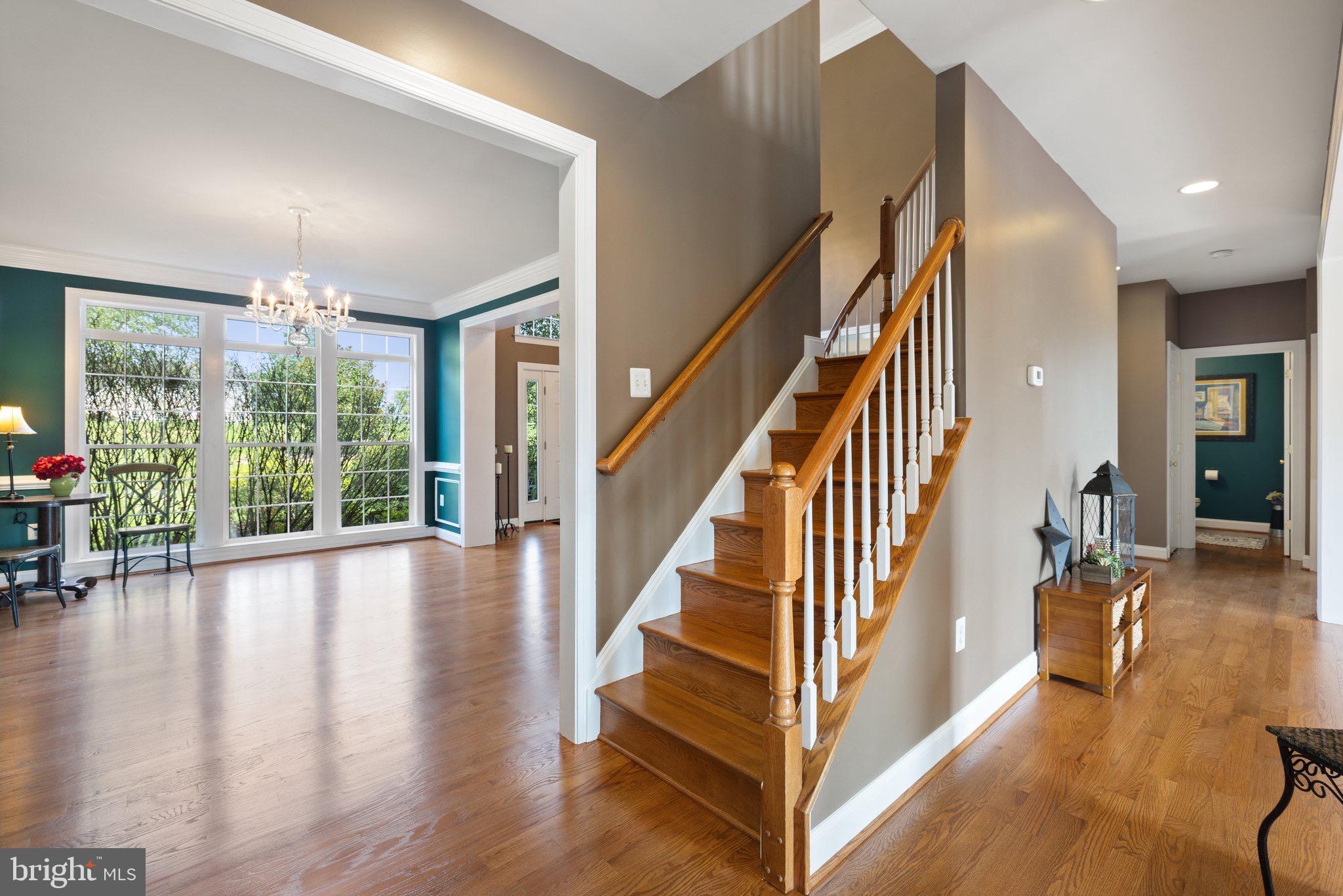 39054 OLD STAGE PLACE