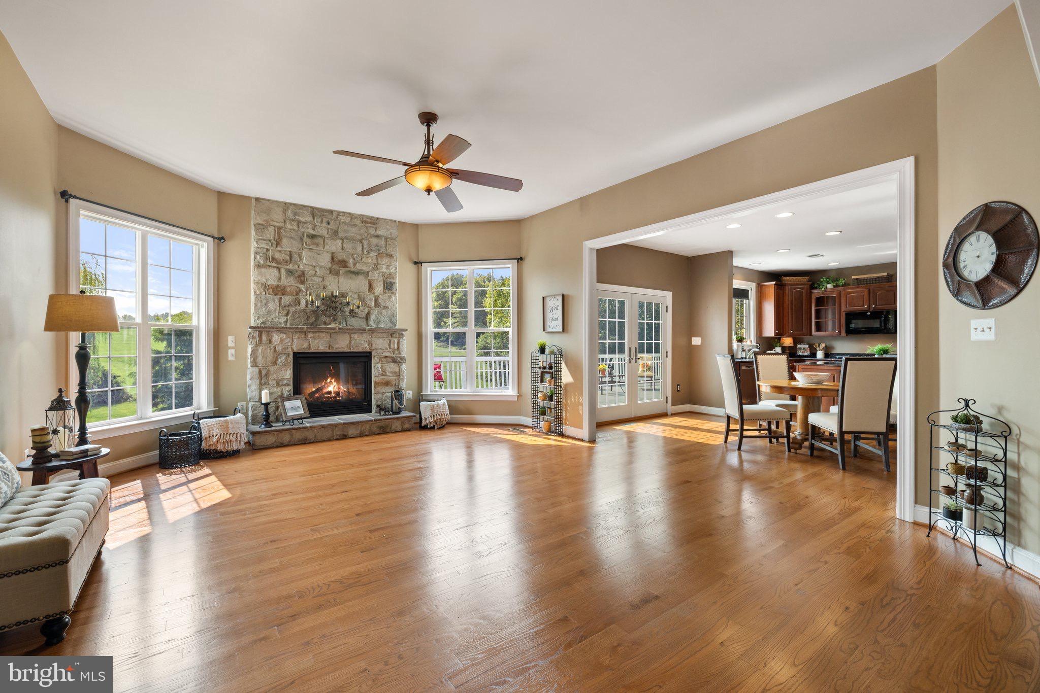 39054 OLD STAGE PLACE