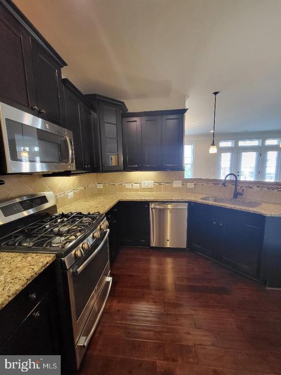 42619 CAPITOL VIEW TERRACE