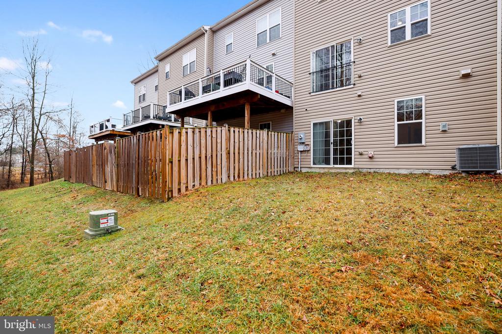 606 SAVILE ROW TERRACE