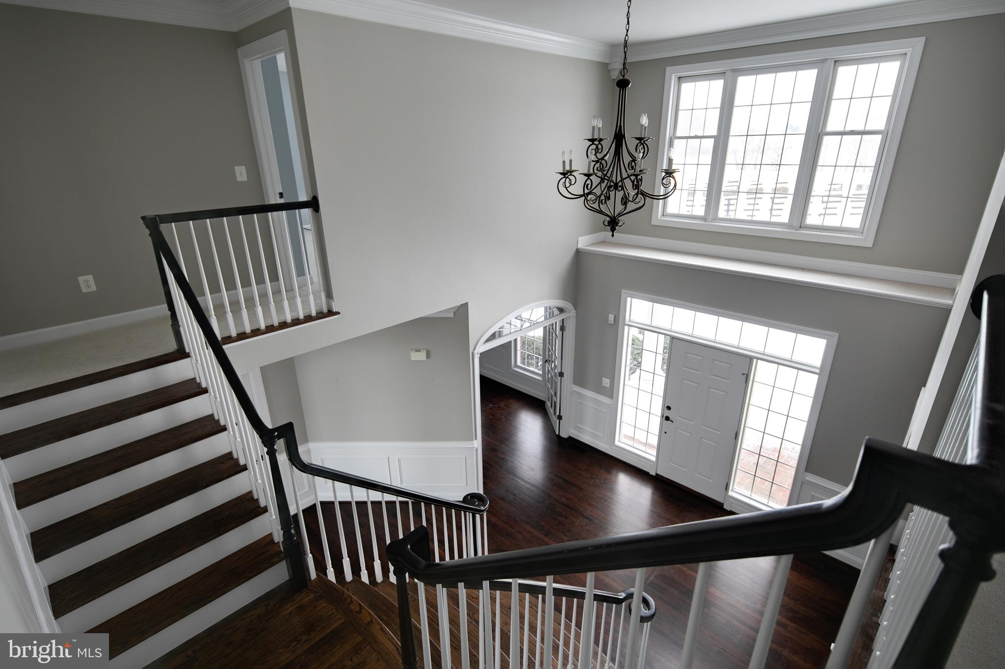 16046 HAMILTON STATION ROAD