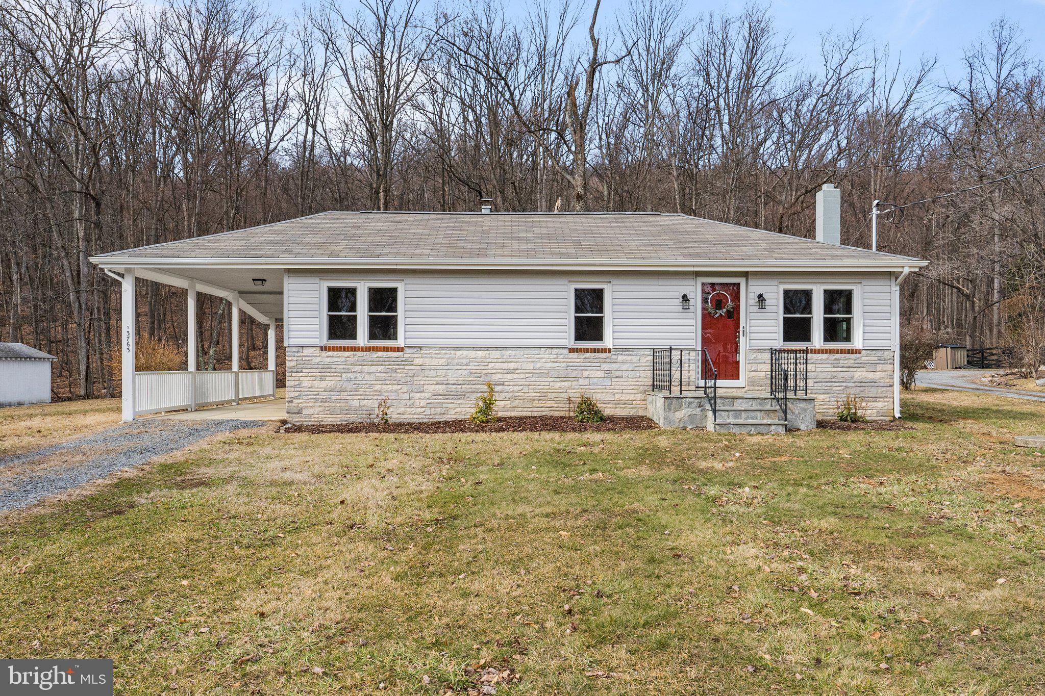 13763 MOUNTAIN ROAD