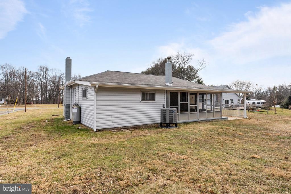 13763 MOUNTAIN ROAD