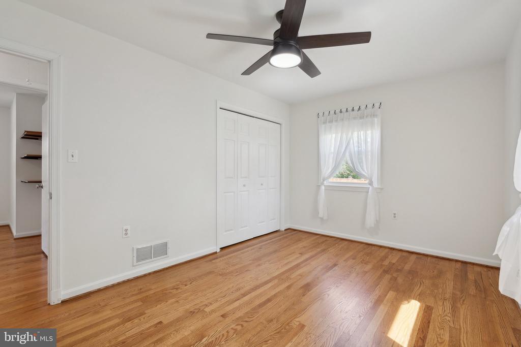 21 PIPER RUN AVENUE