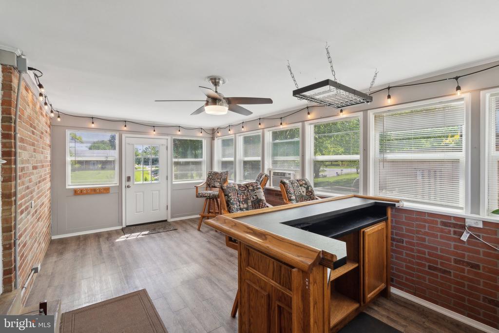 21 PIPER RUN AVENUE