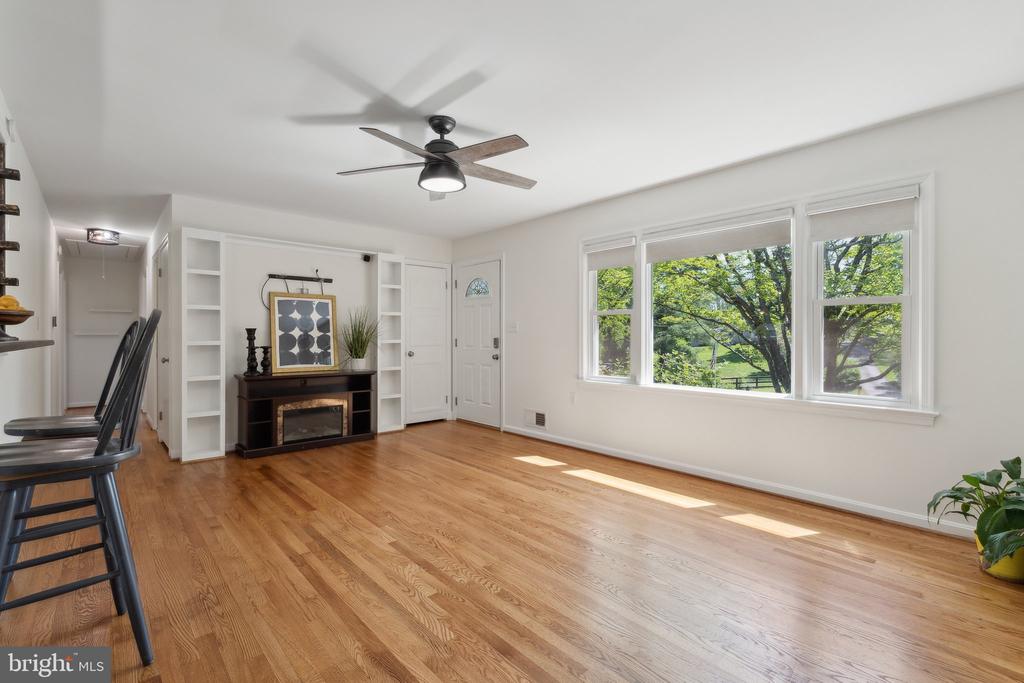 21 PIPER RUN AVENUE