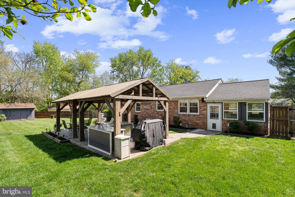 21 PIPER RUN AVENUE