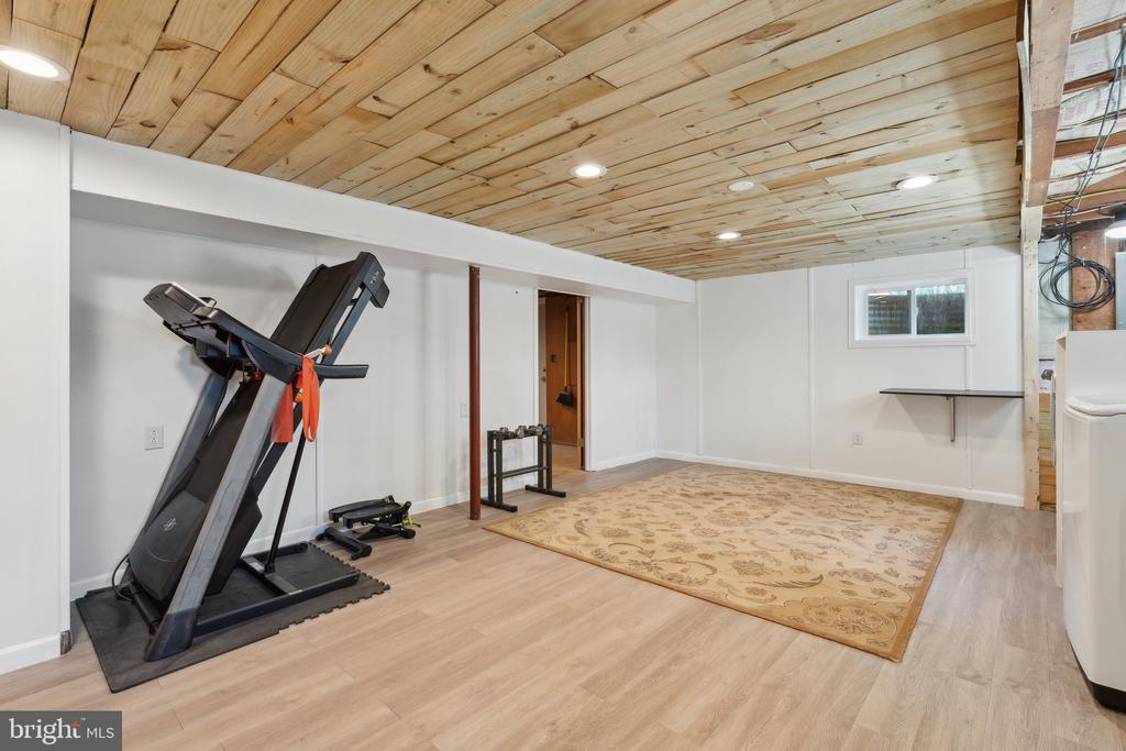 21 PIPER RUN AVENUE