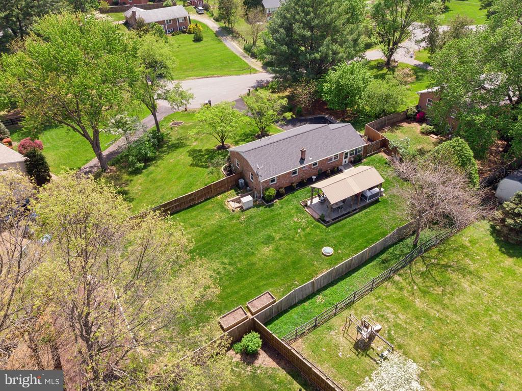 21 PIPER RUN AVENUE