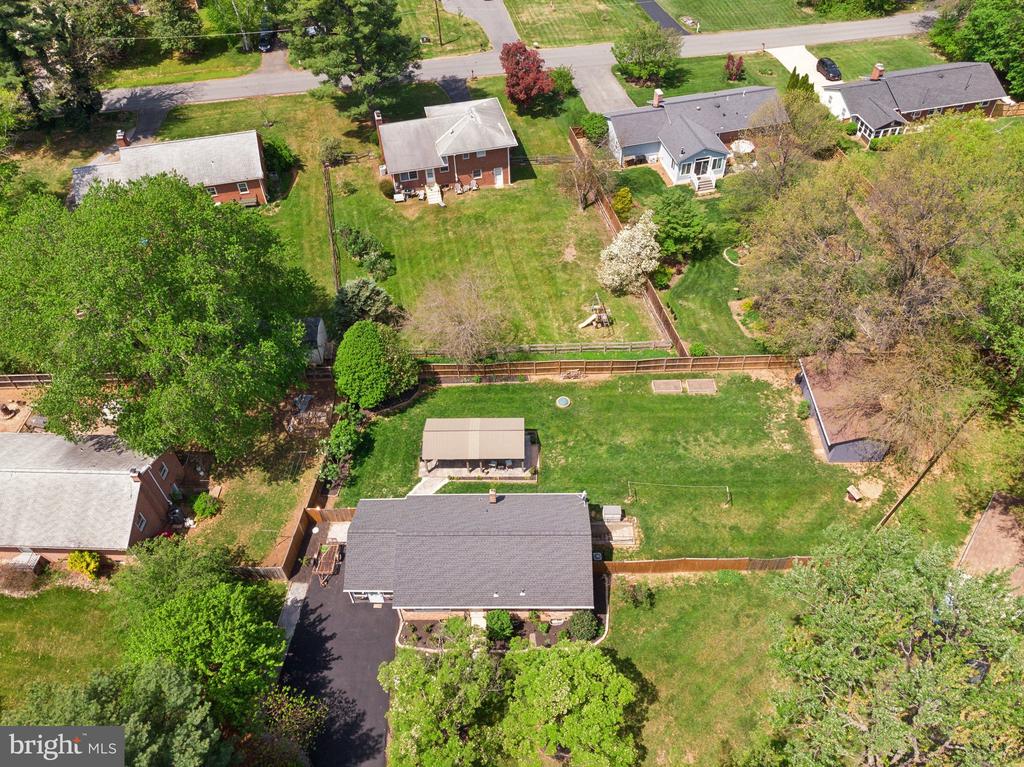 21 PIPER RUN AVENUE