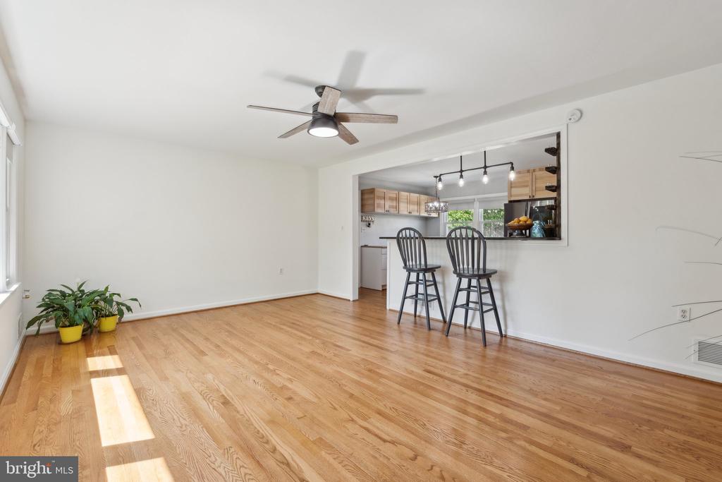 21 PIPER RUN AVENUE