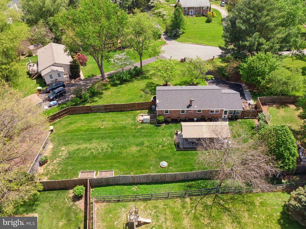 21 PIPER RUN AVENUE