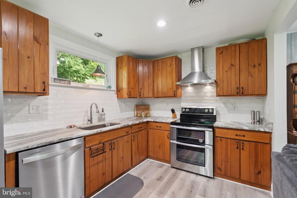 14681 ROSE HOLLOW LANE