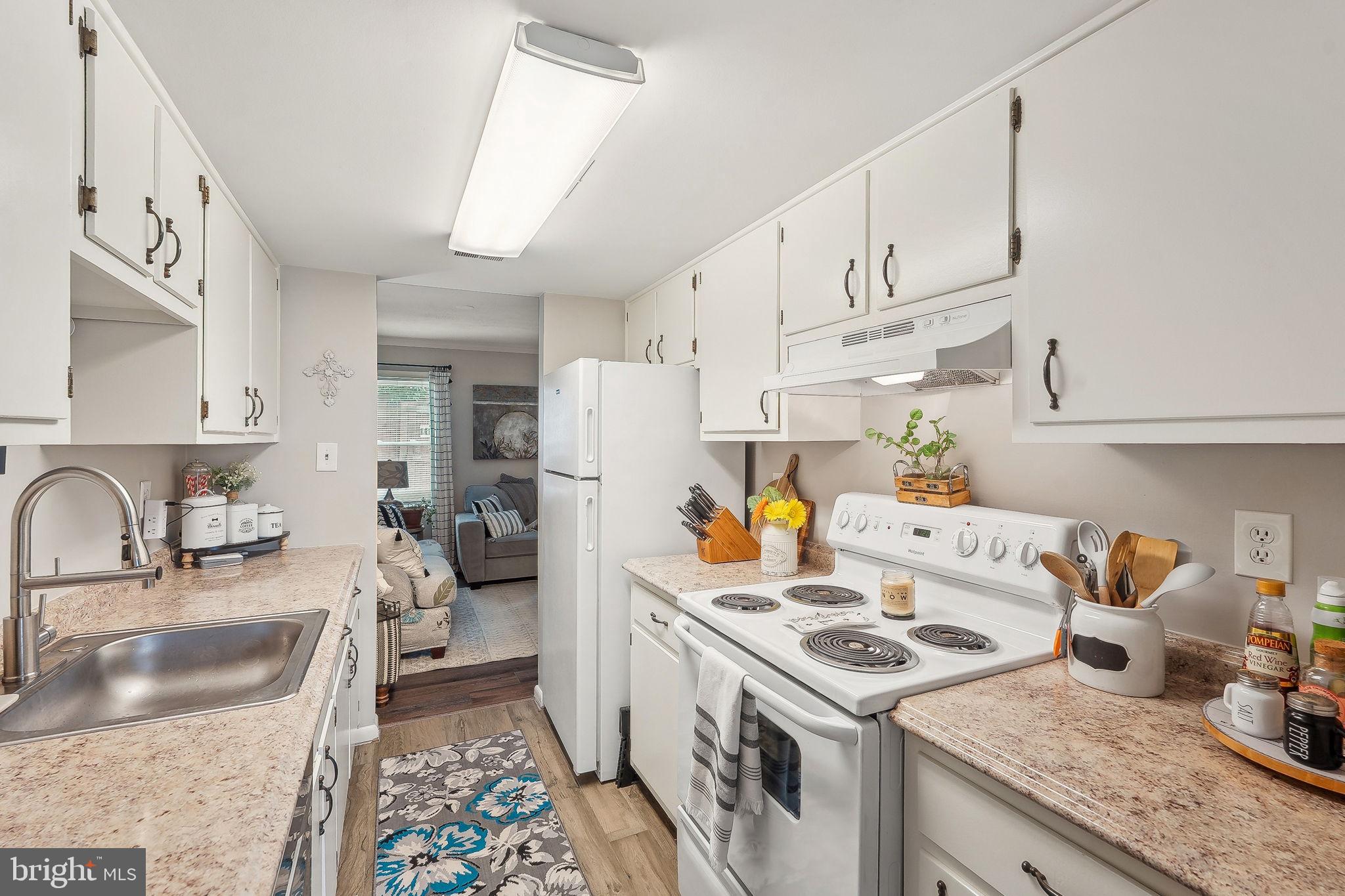 514 CRESTWOOD STREET SW