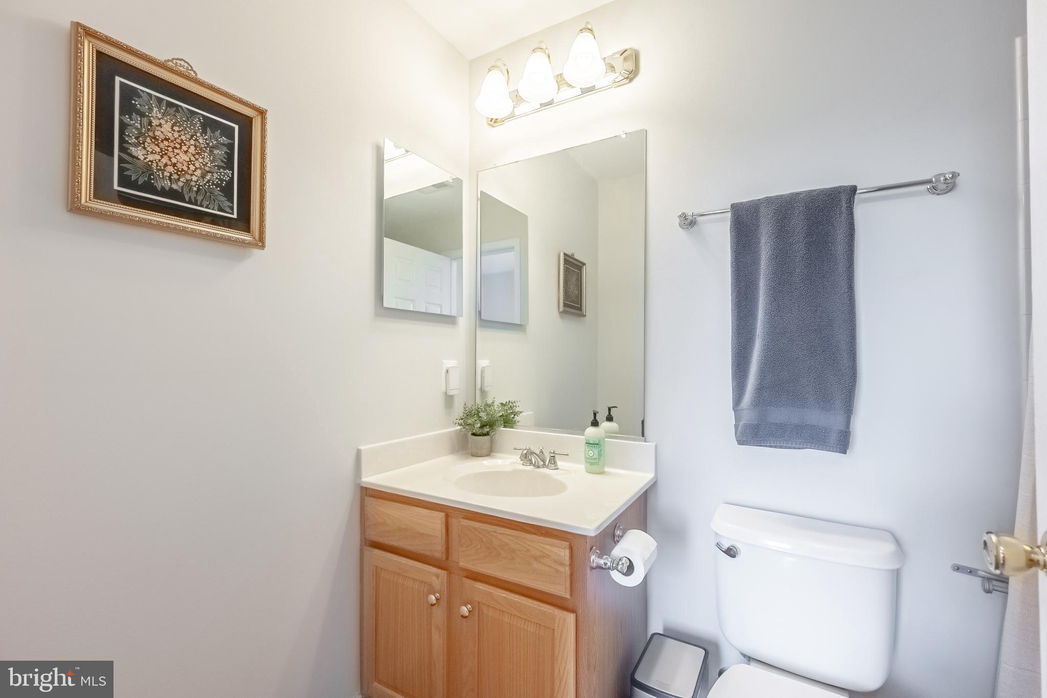 222 HAWKS VIEW SQUARE SE