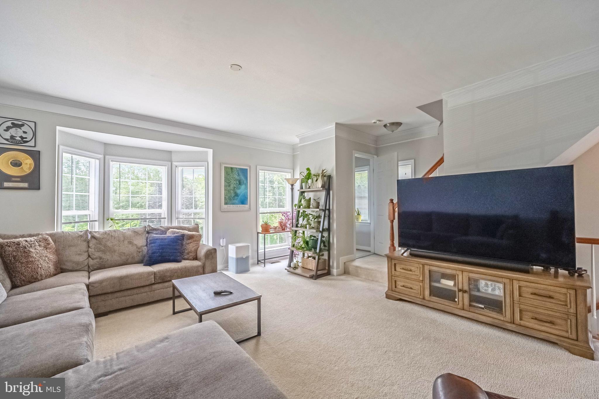 222 HAWKS VIEW SQUARE SE