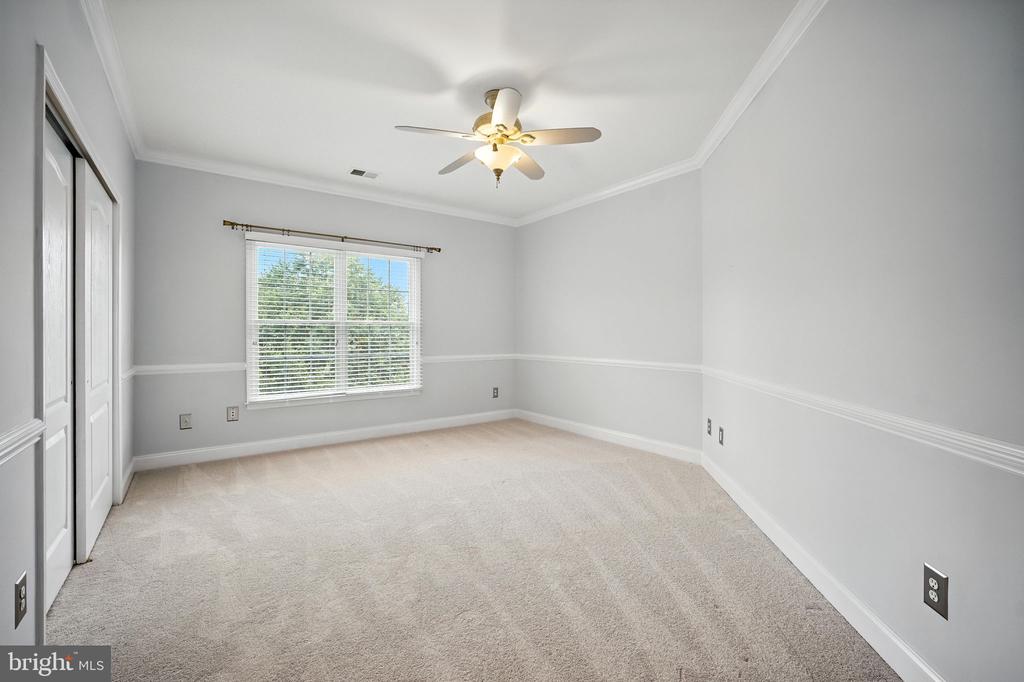 19925 AUGUSTA VILLAGE PLACE