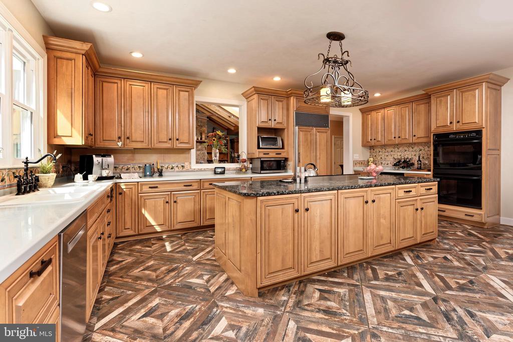 36775 LEITH LANE