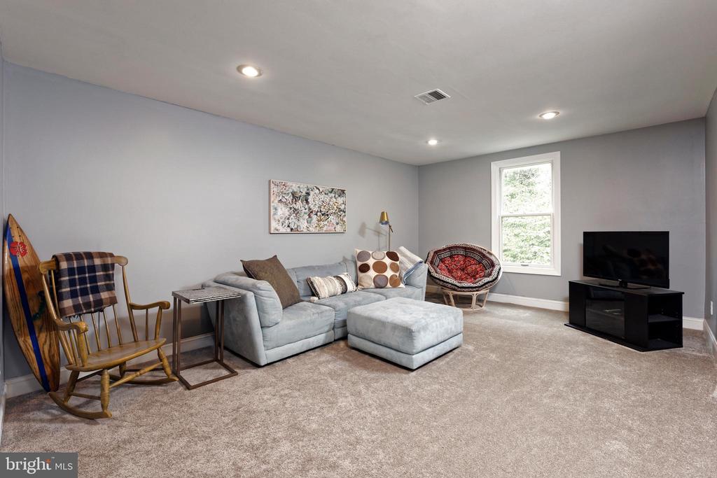 36775 LEITH LANE