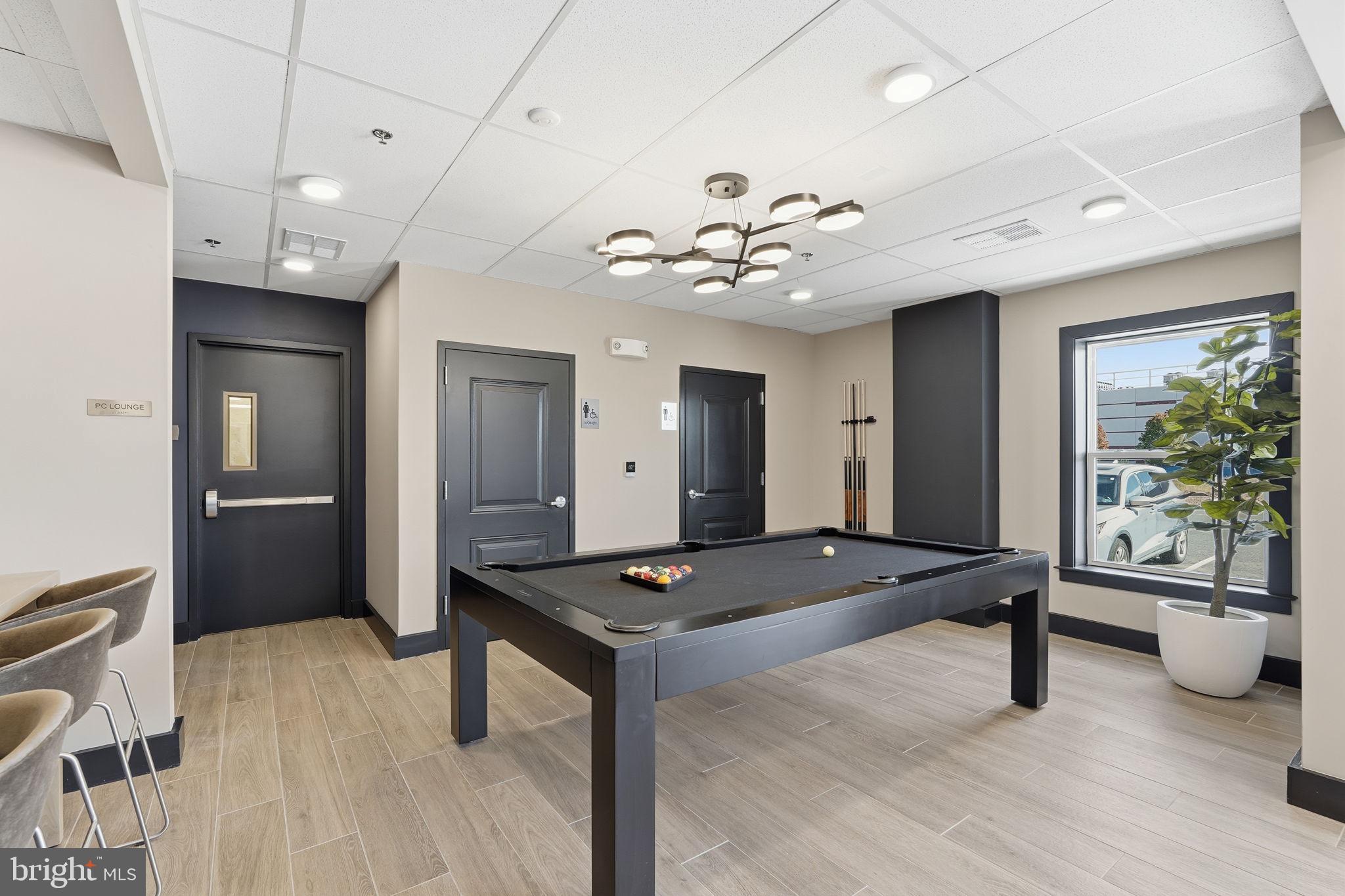 21731 DOVEKIE TERRACE 302