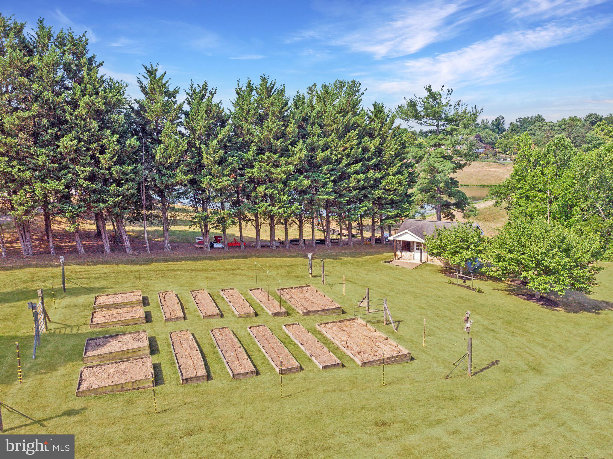 39937 CHARLES TOWN PIKE