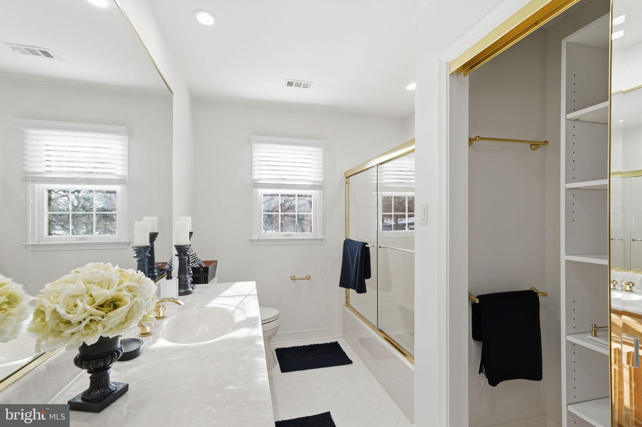 39937 CHARLES TOWN PIKE