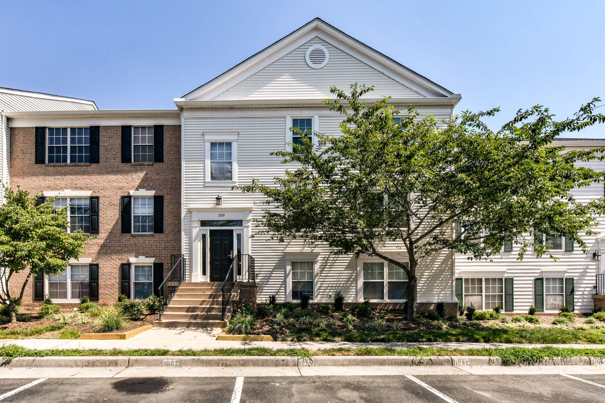 109 PROSPERITY AVENUE SE F
