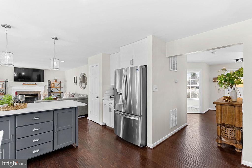 35786 CHAPEL HILL COURT