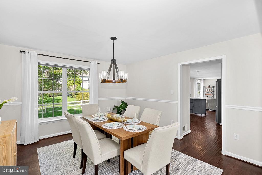 35786 CHAPEL HILL COURT