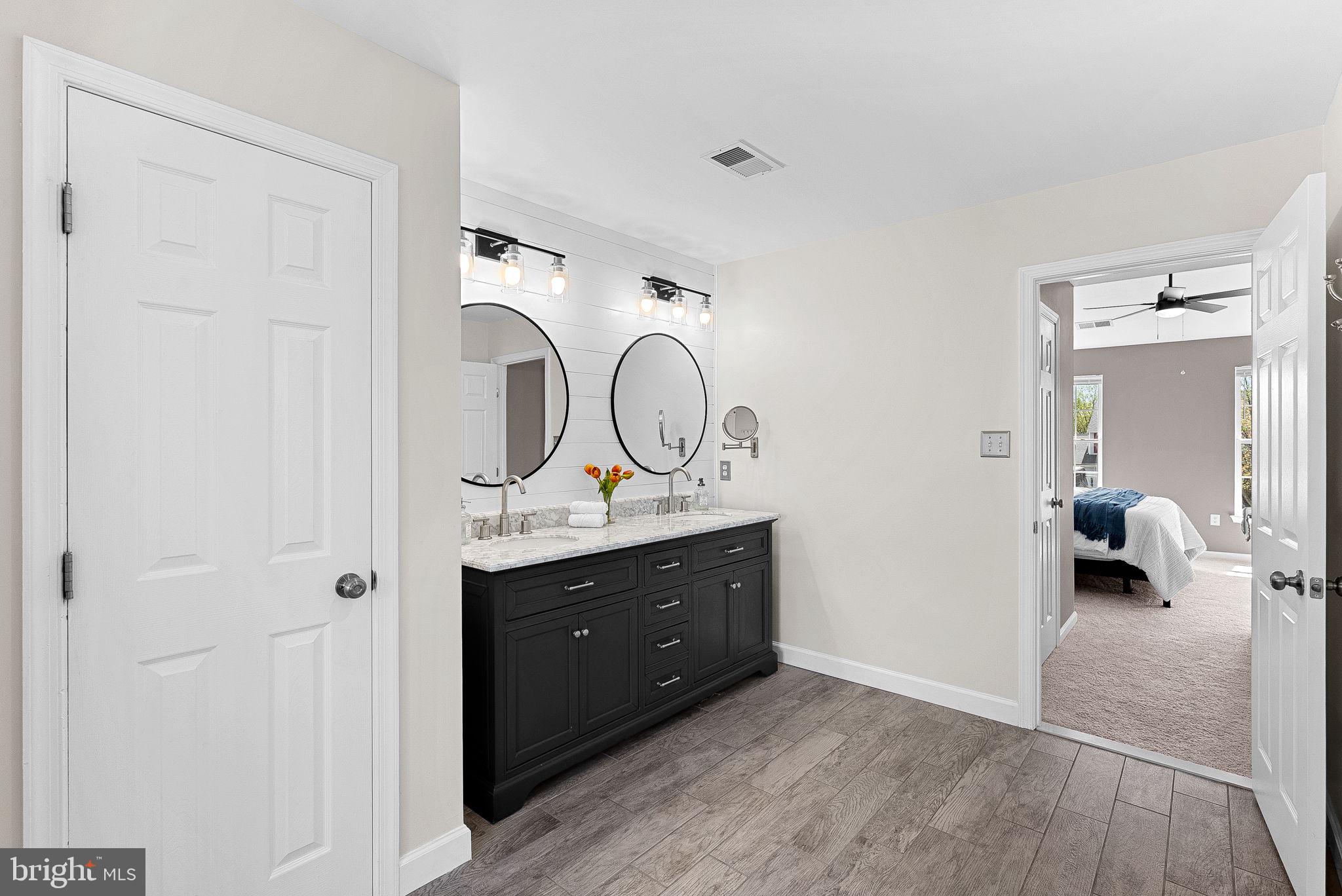 35786 CHAPEL HILL COURT