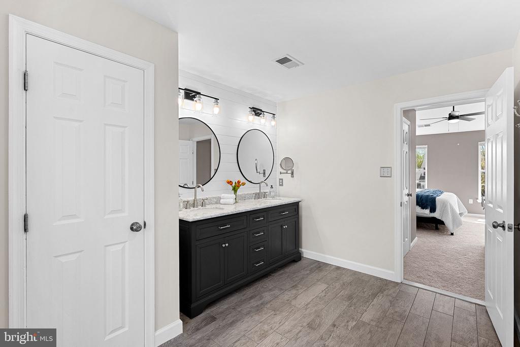 35786 CHAPEL HILL COURT