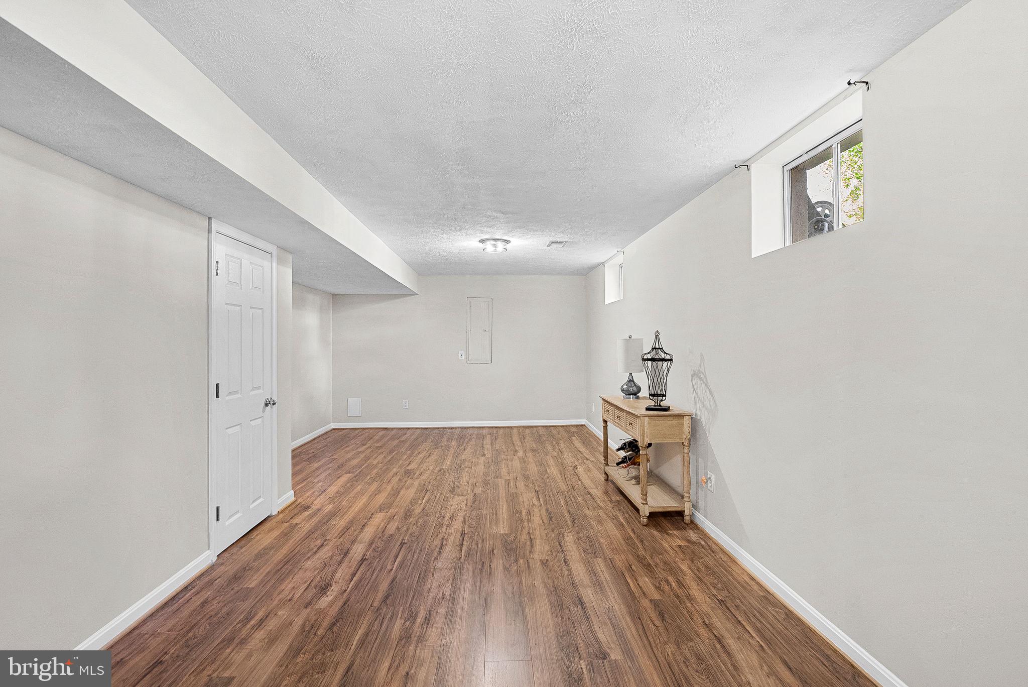 35786 CHAPEL HILL COURT