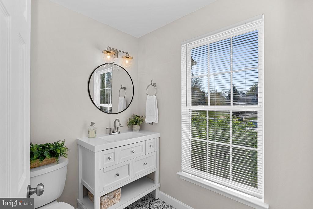 35786 CHAPEL HILL COURT