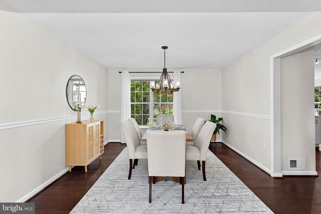 35786 CHAPEL HILL COURT