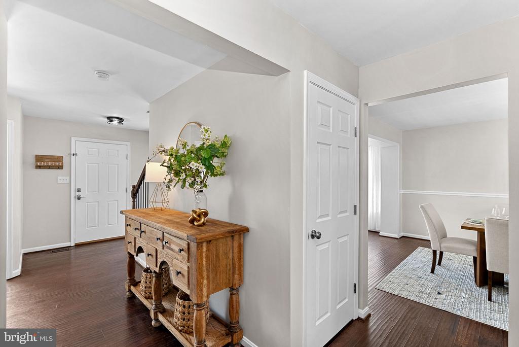 35786 CHAPEL HILL COURT